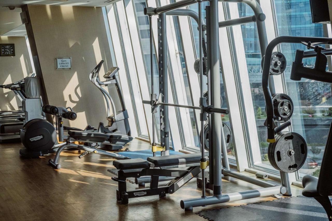 Radisson Blu Hotel באטומי מראה חיצוני תמונה A gym in a hotel